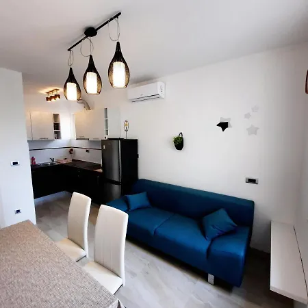 Symphony Veranda: Modern, New Σπλιτ